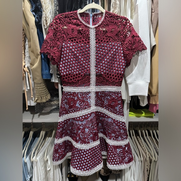 ALEXIS Dress - Picture 1 of 4